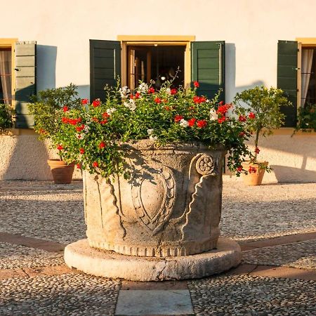 Hotel Donna Lucia Ponzano Veneto Bagian luar foto