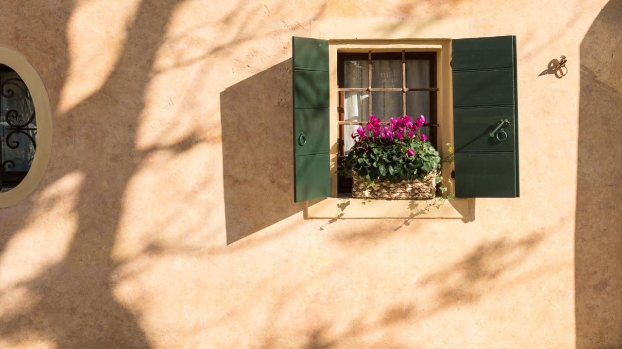 Hotel Donna Lucia Ponzano Veneto Bagian luar foto