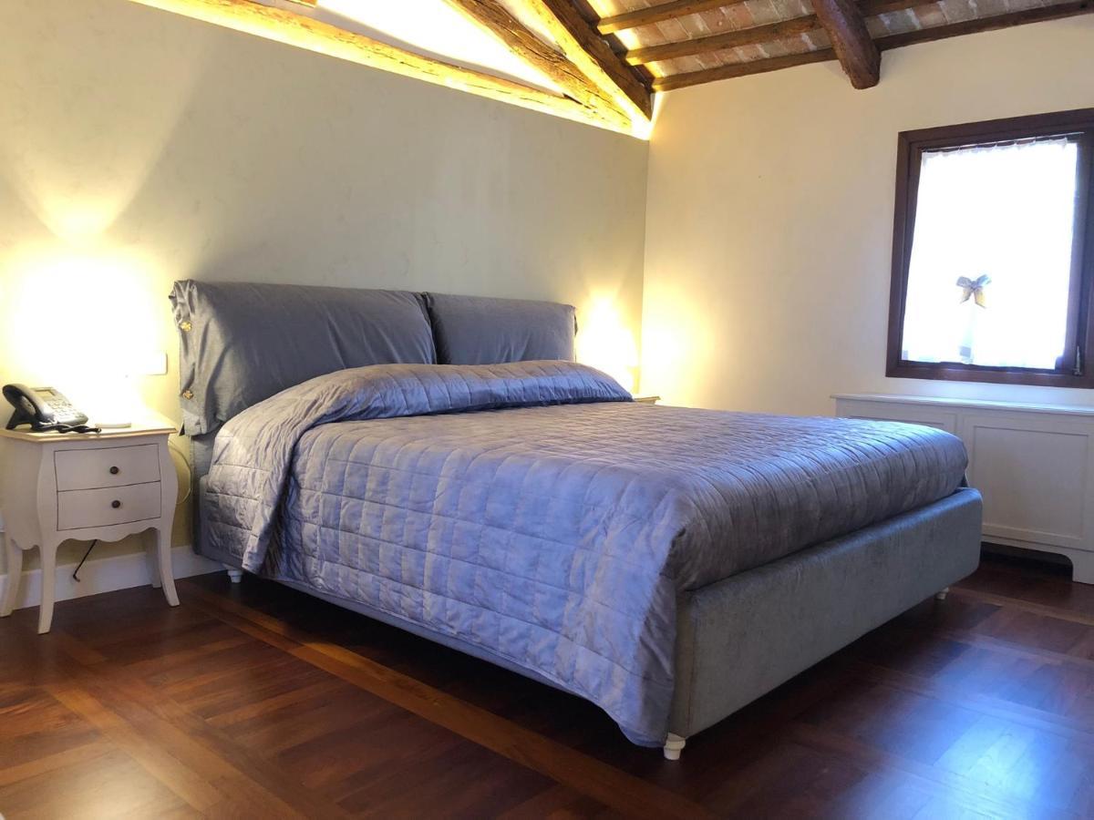 Hotel Donna Lucia Ponzano Veneto Bagian luar foto